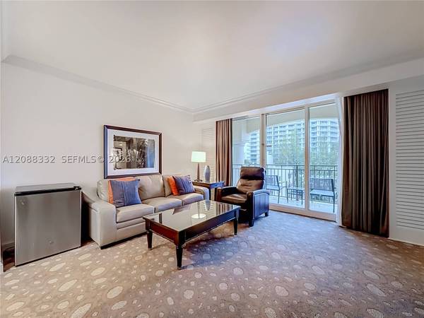 601 N Ft Lauderdale Beach Blvd #611, Fort Lauderdale, FL 33304