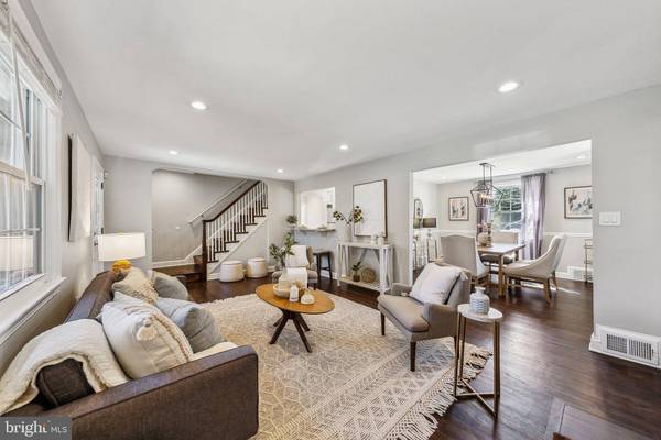 544 W MONTGOMERY AVE, Rockville, MD 20850