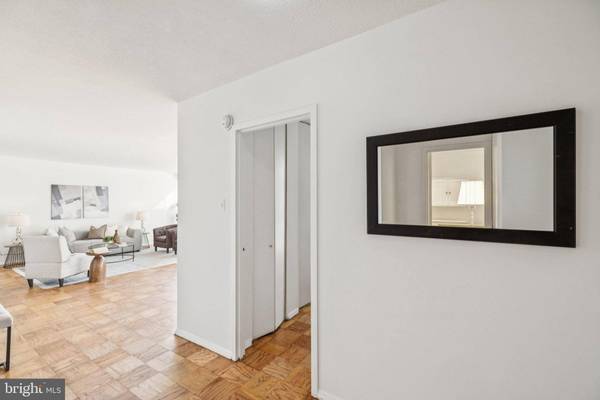 5500 FRIENDSHIP BLVD #2019N, Chevy Chase, MD 20815