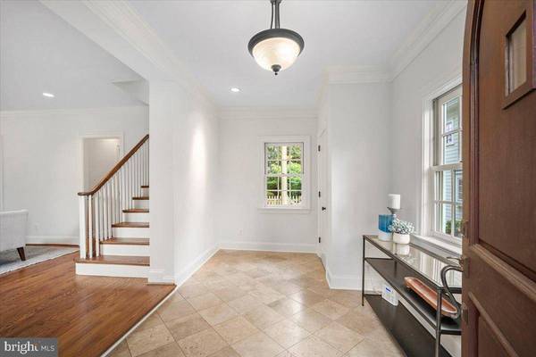 4615 HUNT AVE, Chevy Chase, MD 20815