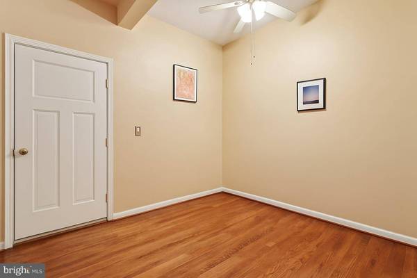 1300 MASSACHUSETTS AVE NW #205, Washington, DC 20005