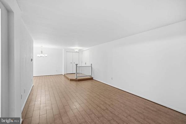 13205 DAIRYMAID DR #101, Germantown, MD 20874