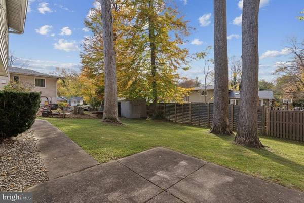 4 DABNEY CT, Rockville, MD 20853