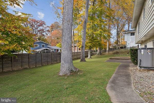 4 DABNEY CT, Rockville, MD 20853