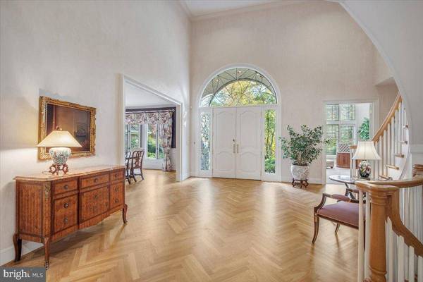 8917 HARVEST SQUARE CT, Rockville, MD 20854