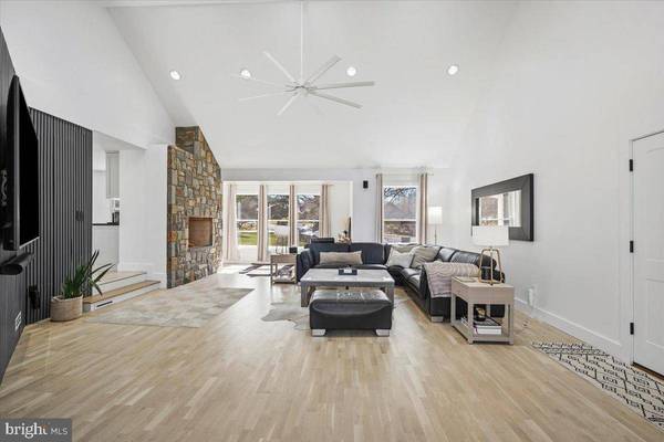 11309 HIDDEN HOLLOW CT, Potomac, MD 20854