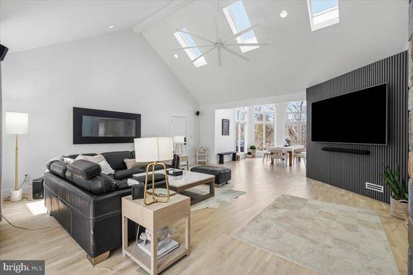 11309 HIDDEN HOLLOW CT, Potomac, MD 20854