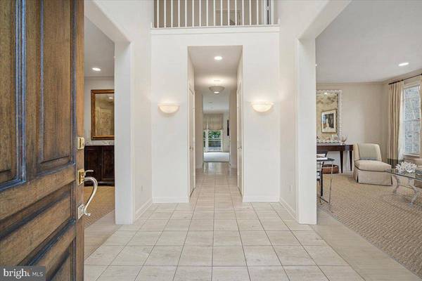 10409 DEMOCRACY LN, Potomac, MD 20854