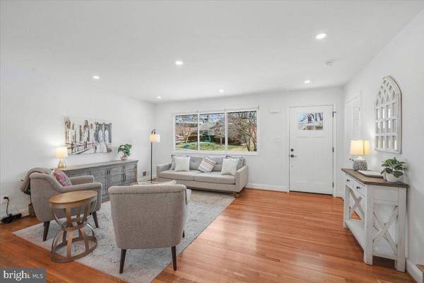 10302 CONOVER DR, Silver Spring, MD 20902