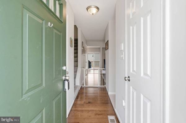 1077 COPPERSTONE CT, Rockville, MD 20852