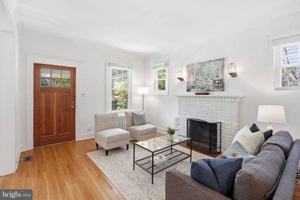 1612 NEWTON ST NE, Washington, DC 20018