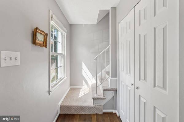 7 CORNERWOOD CT, Gaithersburg, MD 20878