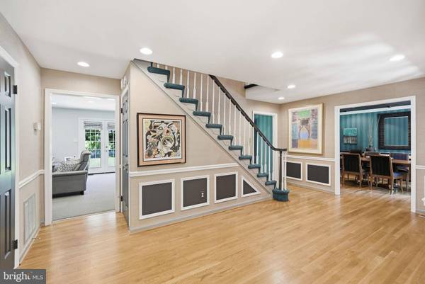 7556 PEPPERELL DR, Bethesda, MD 20817