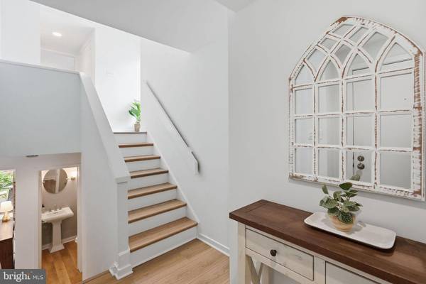 8901 BATTERY PL #34, Bethesda, MD 20814