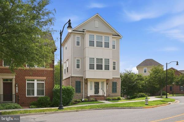 232 PARKVIEW AVE