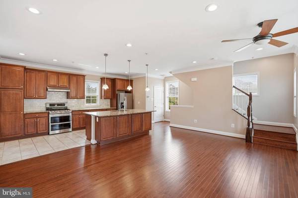 232 PARKVIEW AVE, Gaithersburg, MD 20878