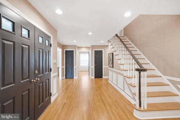 7556 PEPPERELL DR, Bethesda, MD 20817
