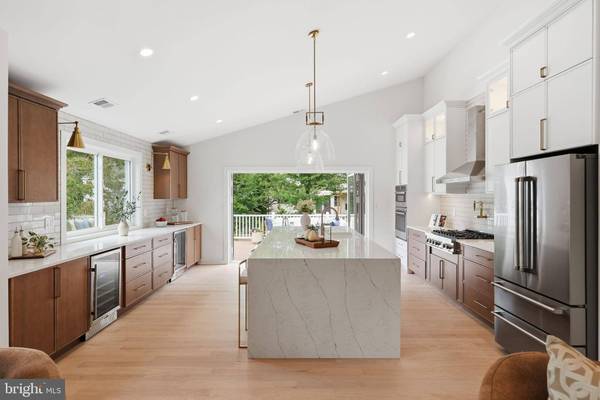 2713 NAVARRE DR, Chevy Chase, MD 20815