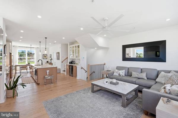 4913 PURDY ALY, Rockville, MD 20850