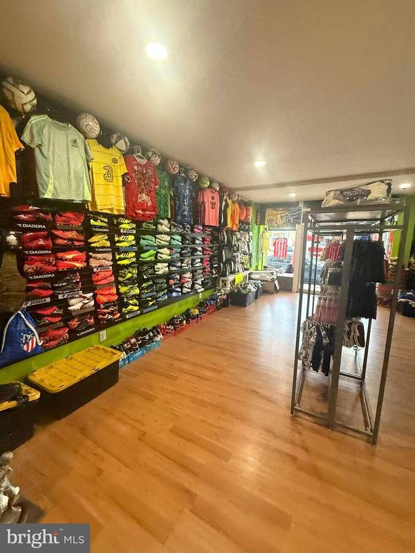 2621 WESTFIELD AVE, Camden, NJ 08105