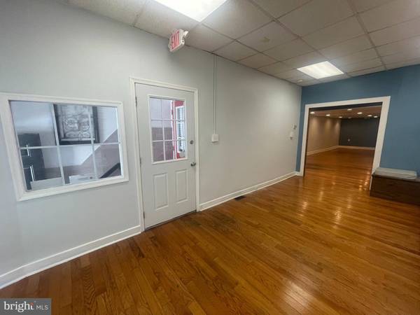 107 N 6TH ST, Camden, NJ 08102