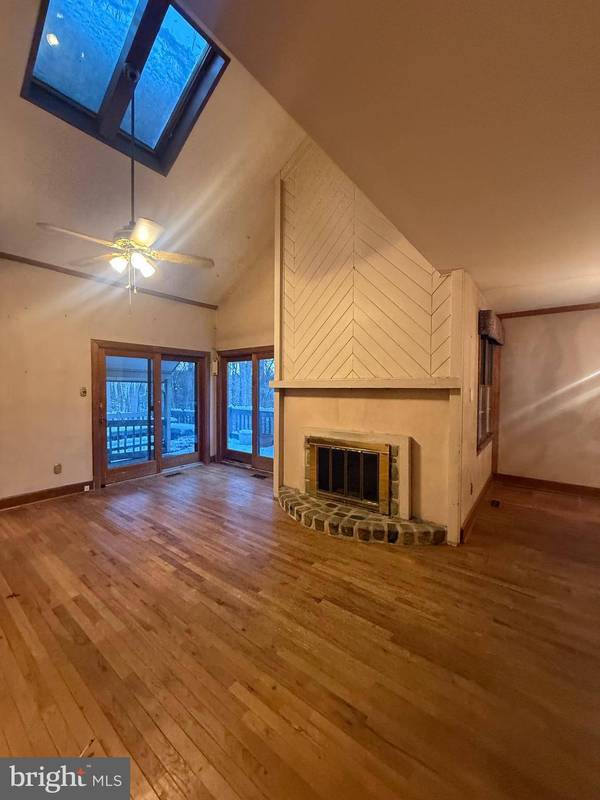 611 JAEGER CT, Sicklerville, NJ 08081