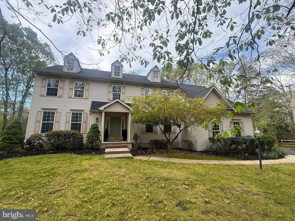 29 MIDBRIDGE DR, Medford, NJ 08055