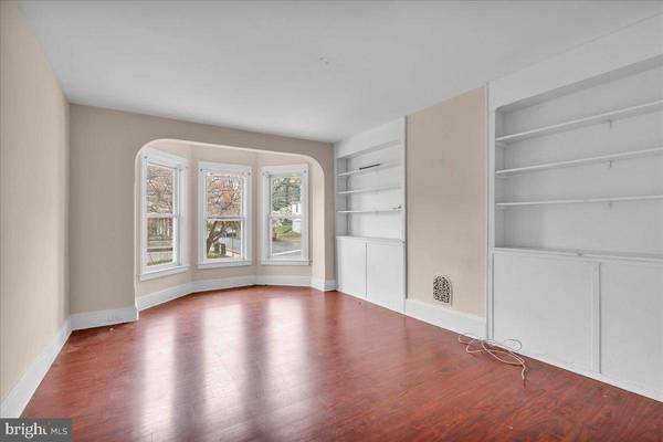 204 HUNTER ST, Woodbury, NJ 08096