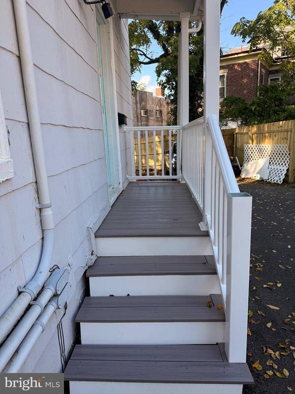 25--27 ELLIS ST #27B, Haddonfield, NJ 08033