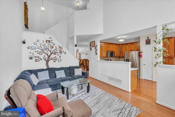 144 PENNSBURY LN, Deptford, NJ 08096