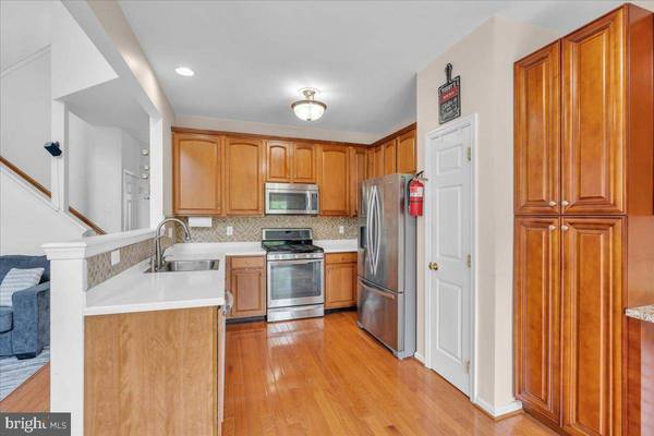 144 PENNSBURY LN, Deptford, NJ 08096