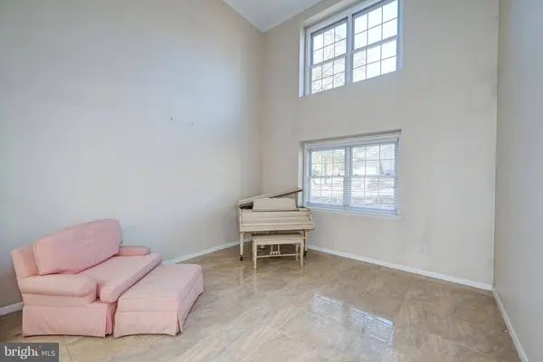 2 CALLISON LN, Voorhees, NJ 08043