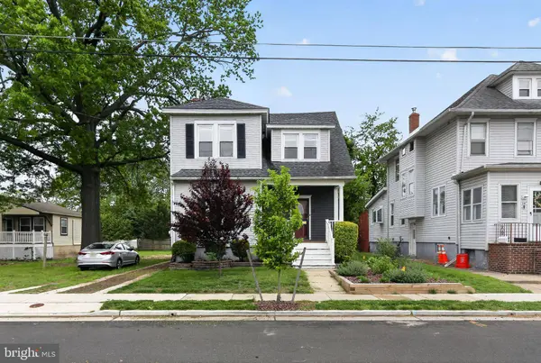 12 E ALBERTSON AVE, Haddon Township, NJ 08108