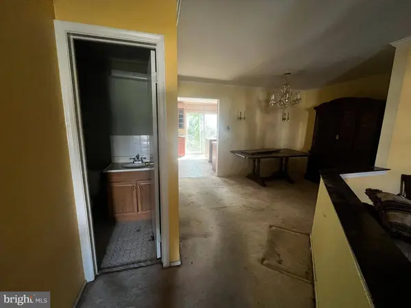 214 LAFAYETTE DR, Swedesboro, NJ 08085
