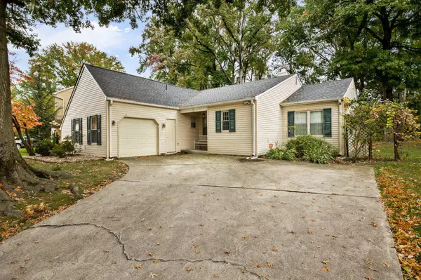 15 EMBASSY DR, Cherry Hill, NJ 08002