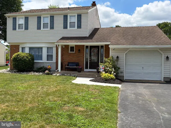 505 MACKIN DR, Cherry Hill, NJ 08002