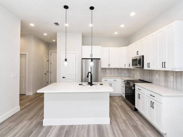 3 WHELAN PL, Palm Coast, FL 32164