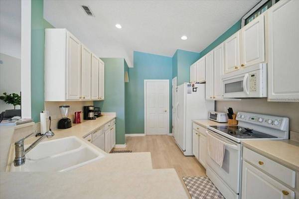 14 DEERFIELD CT, Palm Coast, FL 32137