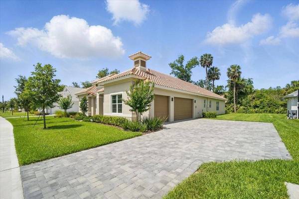 126 NEW LEATHERWOOD DR, Palm Coast, FL 32137