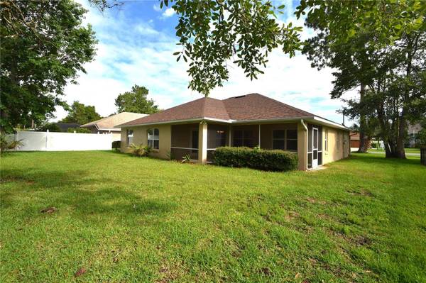 120 WOOD HAVEN DR, Palm Coast, FL 32164