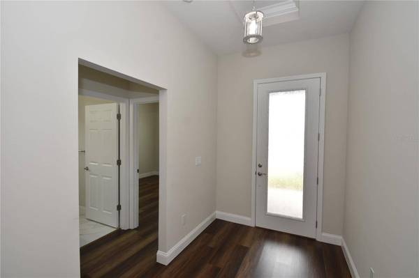 77 GREEN CIR, Palm Coast, FL 32164