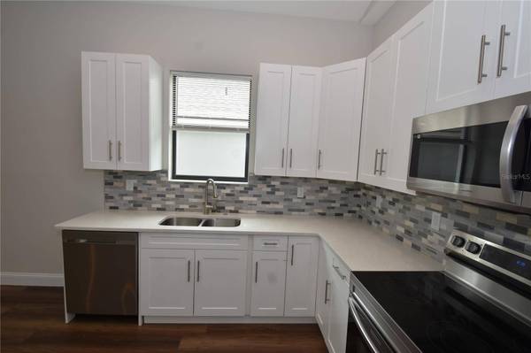 77 GREEN CIR, Palm Coast, FL 32164