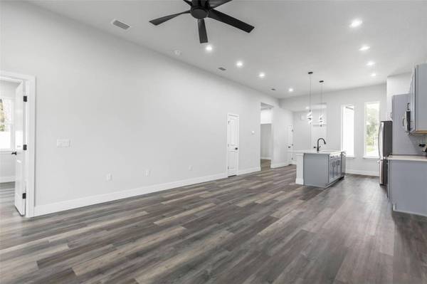 76 RICKENBACKER DR, Palm Coast, FL 32164