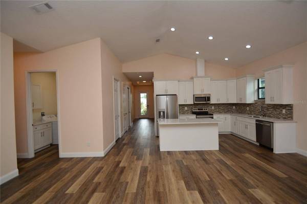 61 GREEN CIR, Palm Coast, FL 32164