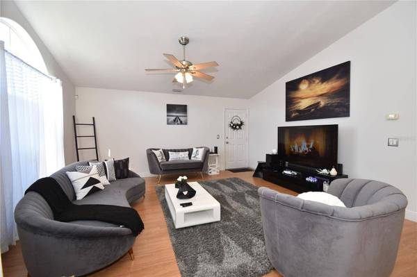 113 WHIPPOORWILL DR, Palm Coast, FL 32164