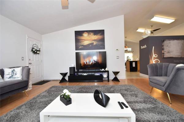 113 WHIPPOORWILL DR, Palm Coast, FL 32164