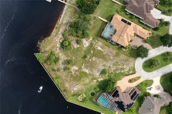 4 RACHEL CT, Palm Coast, FL 32137