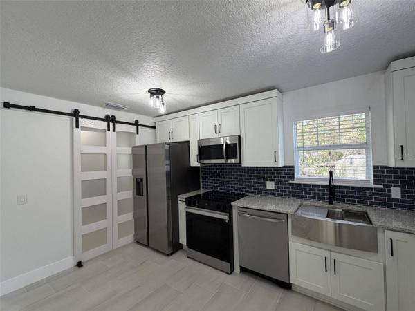 3130 COUNTY RD 13, Bunnell, FL 32110