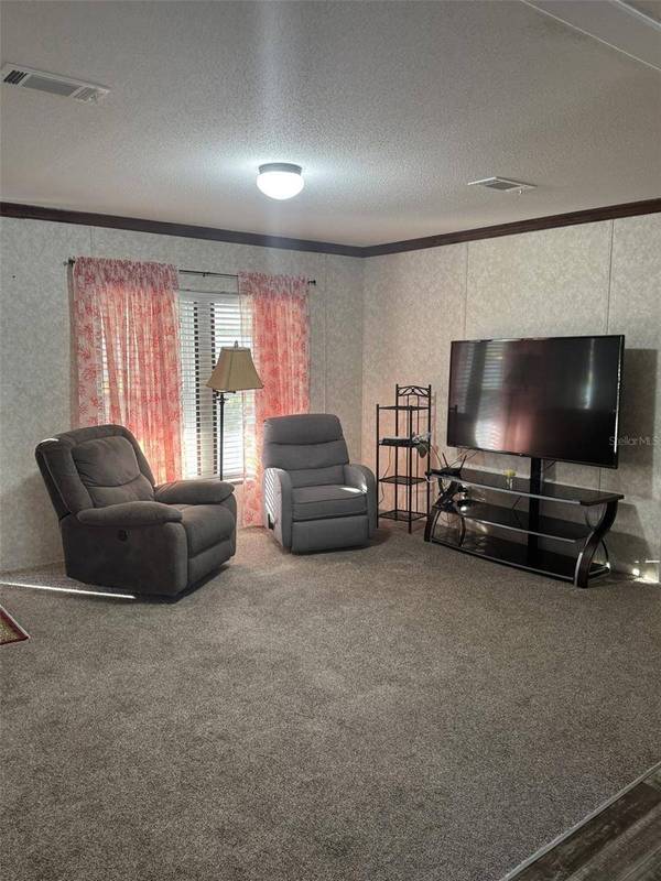 1111 AVENUE G, Ormond Beach, FL 32174