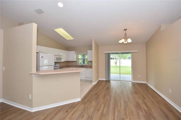 32 SLUMBER PATH, Palm Coast, FL 32164